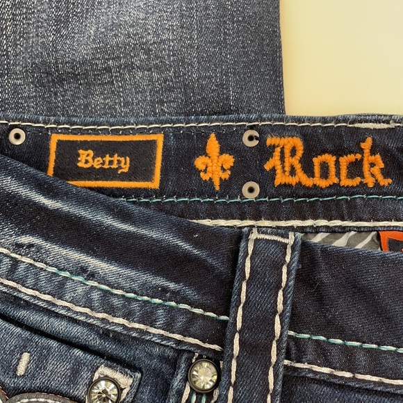 ROCK REVIVAL BETTY EASY BOOT JEANS - Picture 9 of 13